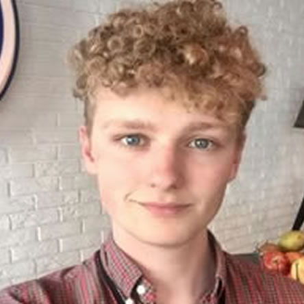 From botany to business: my experience interning at Deloitte